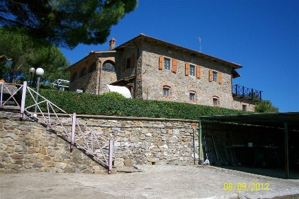Foto Rustico a Civitella in Val di Chiana Viciomaggio di 650 m² in vendita
