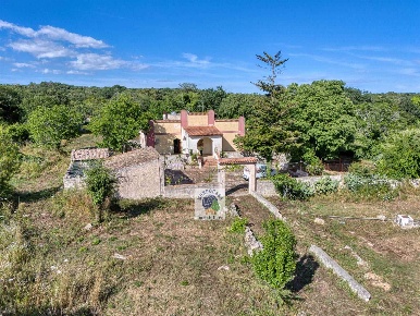 Foto Rustico a Noto Centro di 164 m² con 6 locali in vendita