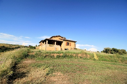 Foto Rustico a Magliano in Toscana Centro di 190 m² con 5 locali in vendita