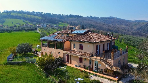 Foto Rustico in via Canareccie, Montescudo-Monte Colombo di 172 m²