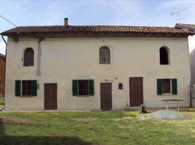 Foto Rustico a Alessandria Mandrogne di 180 m² con 11 locali in vendita