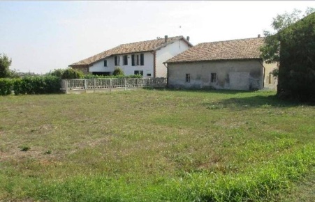 Foto Rustico a Alessandria Mandrogne di 180 m² con 11 locali in vendita