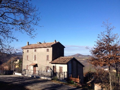 Foto Rustico a Gropparello di 167 m² con 5 locali in vendita