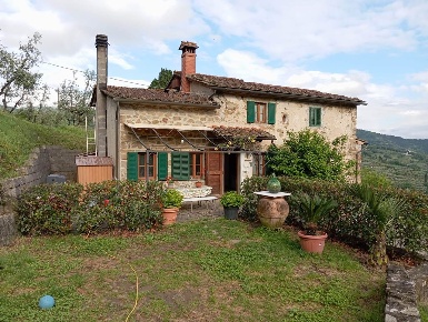 Foto Rustico a Pistoia Santomoro - Valdibure di 220 m² con 7 locali