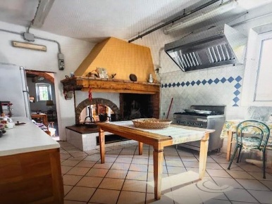 Foto Rustico in VIA DELLA LIBERTA' S.C, Vinci Vitolini di 240 m² in vendita