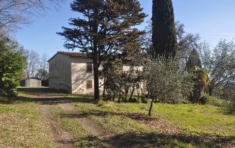 Foto Rustico in Via Castellinese, Chianni Centro di 300 m² con 12 locali