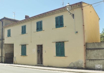 Foto Rustico in Via Roma, Orciano Pisano di 170 m² con 5 locali in vendita