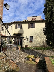 Foto Rustico a San Casciano in Val di Pesa di 400 m² con 8 locali