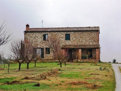 Foto Rustico a Asciano Centro di 360 m² con 1 locali in vendita
