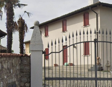Foto Rustico a Passirano Centro di 565 m² con 16 locali in vendita