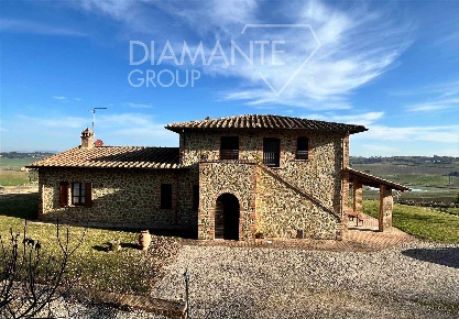 Foto Rustico a Castiglione del Lago Binami di 250 m² con 6 locali