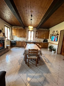 Foto Rustico a Luzzara di 200 m² con 7 locali in vendita