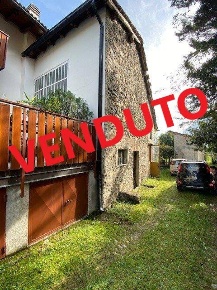 Foto Rustico in Via Cassin, Samolaco di 180 m² con 2 locali in vendita