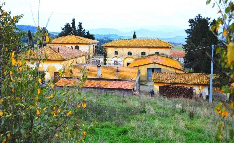 Foto Rustico in Via di Zambra, Volterra di 1750 m² con 20 locali in vendita