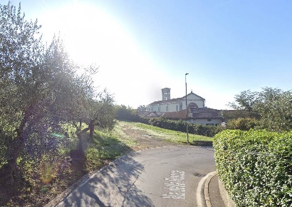 Foto Rustico a Montemurlo di 410 m² con 12 locali in vendita