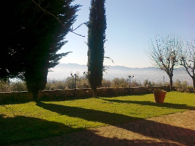 Foto Rustico a Pistoia San Rocco di 290 m² con 10 locali in vendita