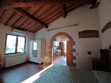 Foto Rustico in VIA SAN PANTALEO S.C, Vinci di 180 m² con 10 locali