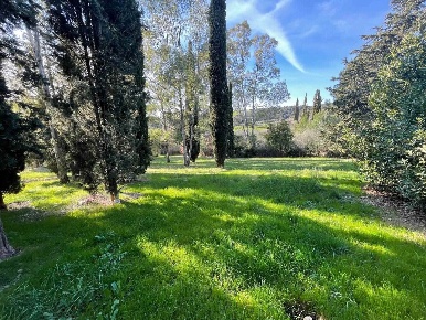 Foto Rustico a Massa Marittima di 138 m² con 4 locali in vendita