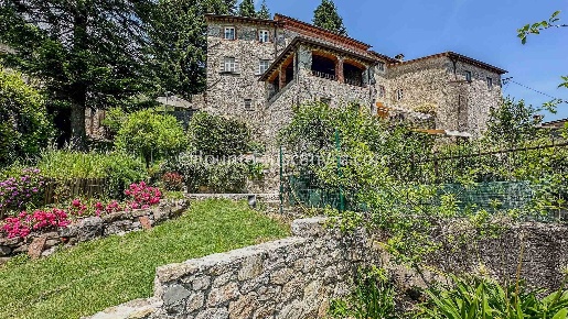 Foto Rustico in Strada Provinciale 60 SNC, Pescaglia Centro di 555 m²