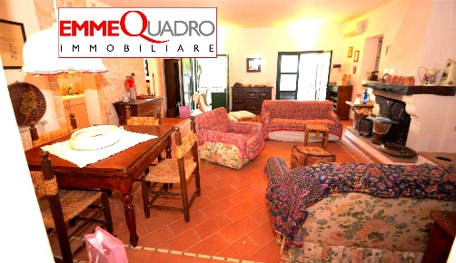 Foto Rustico in via Antoni Gramsci, Rosignano Marittimo di 170 m²