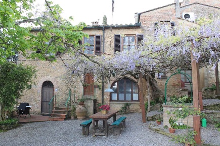 Foto Rustico in PORTA DIANA  28, Volterra Centro di 560 m² con 15 locali