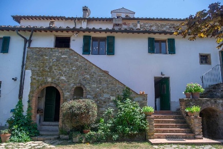 Foto Rustico a Figline e Incisa Valdarno Figline Valdarno di 490 m²