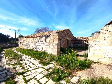 Foto Rustico a Ragusa Puntarazzi - Pozzillo di 120 m² con 2 locali