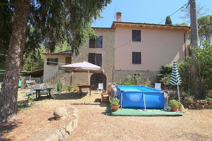 Foto Rustico a Volterra Centro di 132 m² con 14 locali in vendita