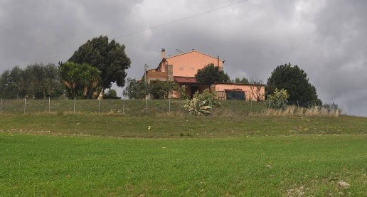 Foto Rustico in Via dei Gelsinelli, Santa Luce di 200 m² con 12 locali