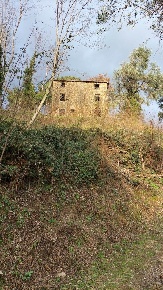 Foto Rustico a Camaiore Camaiore Paese di 150 m² con 5 locali in vendita