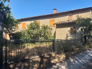 Foto Rustico in colline malmantile, Lastra a Signa Malmantile di 250 m²