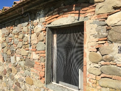 Foto Rustico a Terricciola Casciana Terme di 750 m² con 16 locali