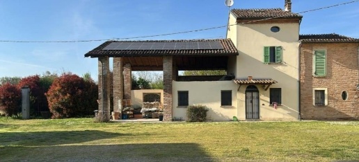 Foto Rustico a Piacenza Gerbido - Mortizza di 250 m² con 4 locali