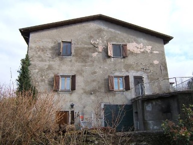 Foto Rustico a Fivizzano Centro di 190 m² con 5 locali in vendita