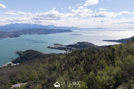 Foto Rustico in VIA CASTELLANA, Portovenere di 160 m² con 5 locali