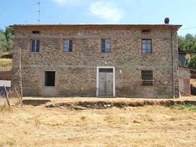 Foto Rustico a Casola in Lunigiana di 115 m² con 5 locali in vendita