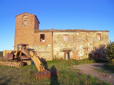Foto Rustico a Sinalunga di 300 m² con 10 locali in vendita