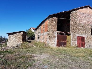 Foto Rustico a Ponti di 650 m² con 9 locali in vendita
