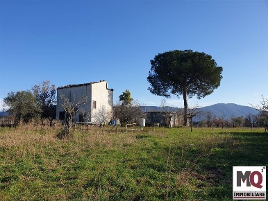 Foto Rustico a Sessa Aurunca di 110 m² con 3 locali in vendita