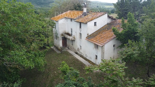 Foto Rustico a Panicale Casalini di 290 m² con 12 locali in vendita