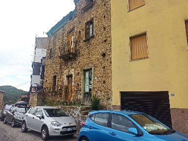 Foto Rustico in Strada Provinciale 50, San Pietro in Guarano di 200 m²