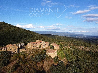 Foto Rustico a Figline e Incisa Valdarno Ponte Agli Stolli di 3000 m²