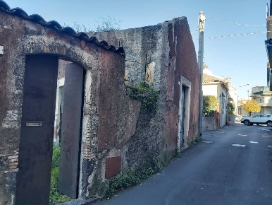 Foto Rustico in Via Garro 6/8, Tremestieri Etneo Centro di 69 m² in vendita