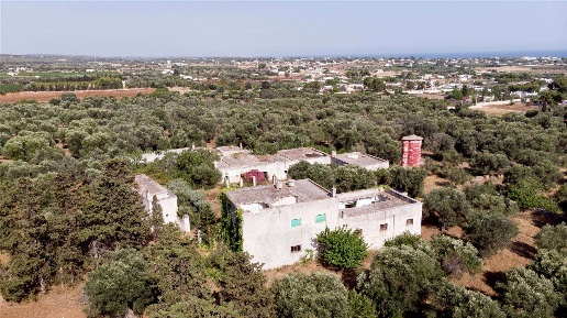 Foto Rustico in Contrada Cavaliere, Maruggio di 2200 m² con 16 locali