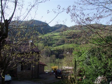 Foto Rustico in via di corella, Dicomano di 70 m² con 5 locali in vendita