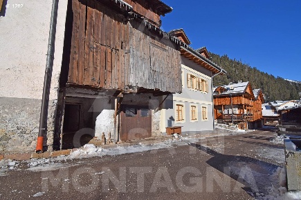 Foto Rustico a Mazzin di 115 m² con 3 locali in vendita