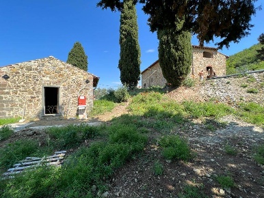 Foto Rustico a Greve in Chianti di 300 m² con 11 locali in vendita