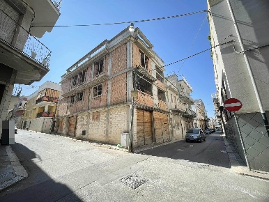 Foto Rustico a Canosa di Puglia Centro di 220 m² con 1 locali in vendita
