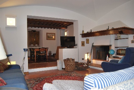 Foto Rustico a Pistoia Pistoia Ovest di 180 m² con 7 locali in vendita