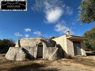 Foto Rustico a Ostuni Via Ludovico, Corso Umberto I, Vittorio Emanuele